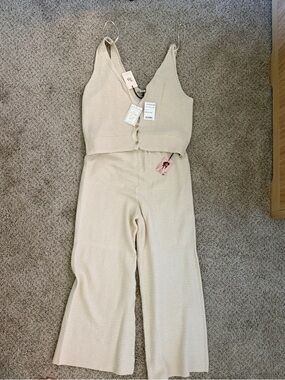 Cream Knit Two-Piece Set - Sleeveless Crop Top & Wide Leg Pants